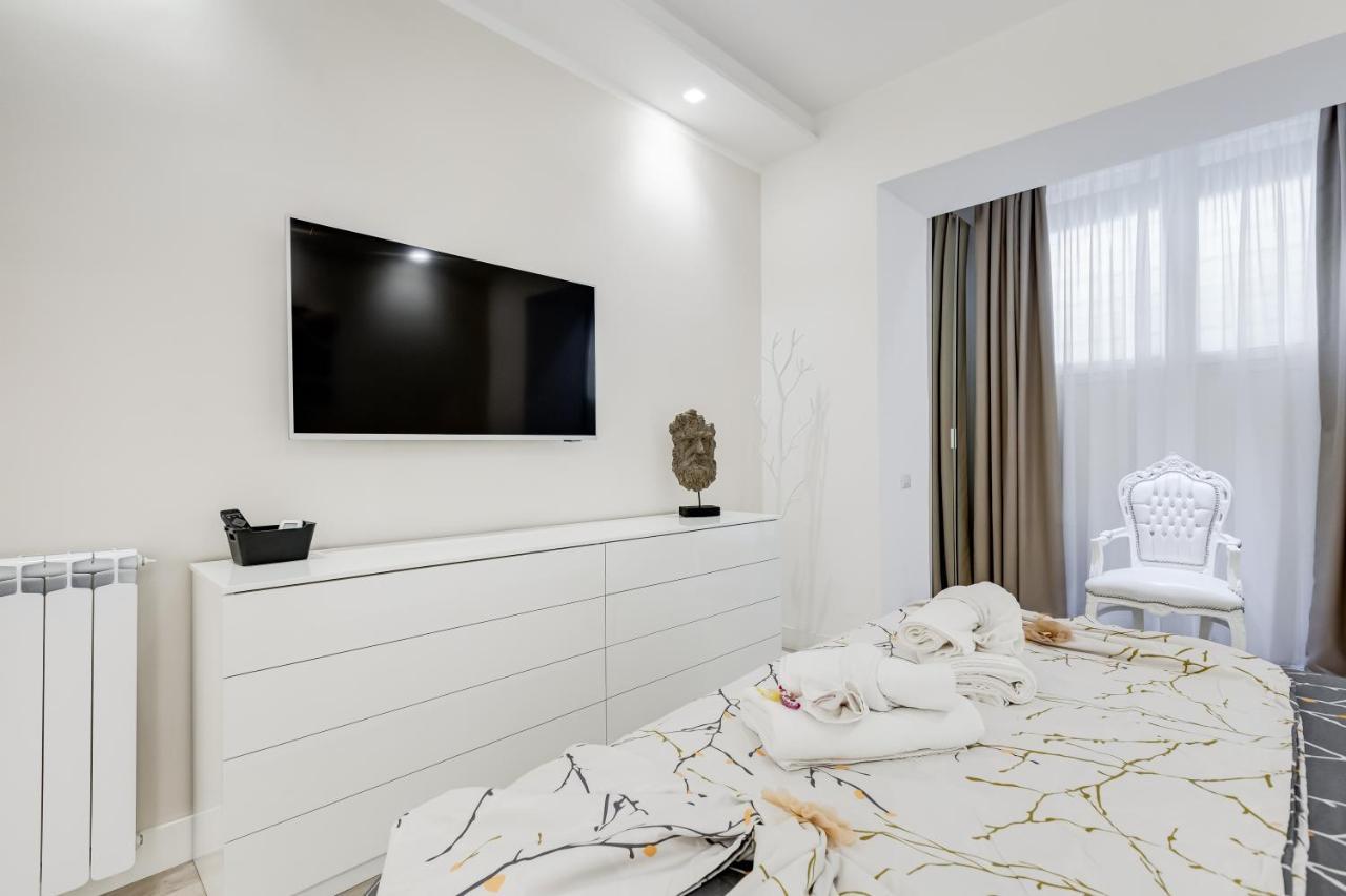 Bmga L The White Crown Apartment In Testaccio Rom Exterior foto
