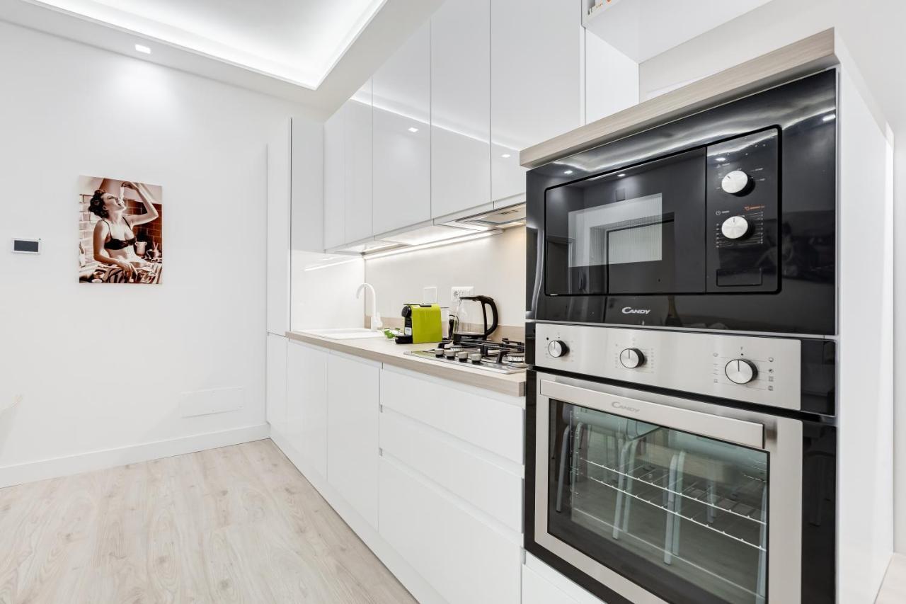 Bmga L The White Crown Apartment In Testaccio Rom Exterior foto