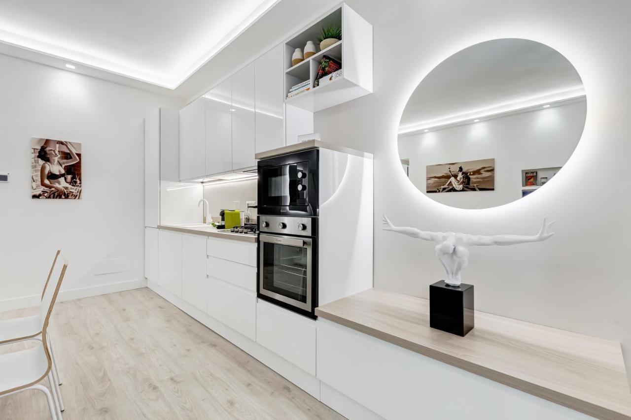 Bmga L The White Crown Apartment In Testaccio Rom Exterior foto